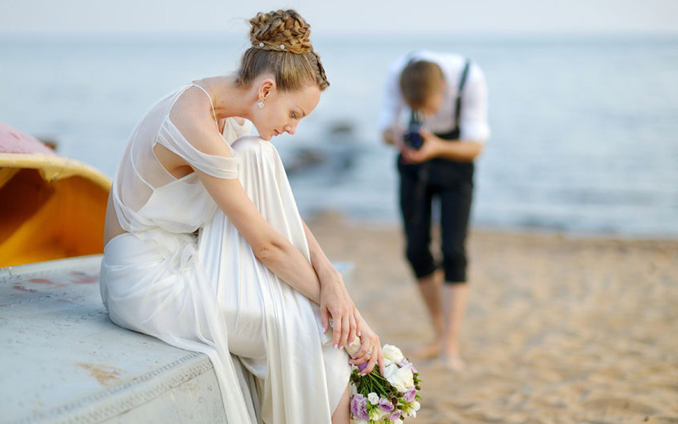 wedding photographers for weddings in and around france