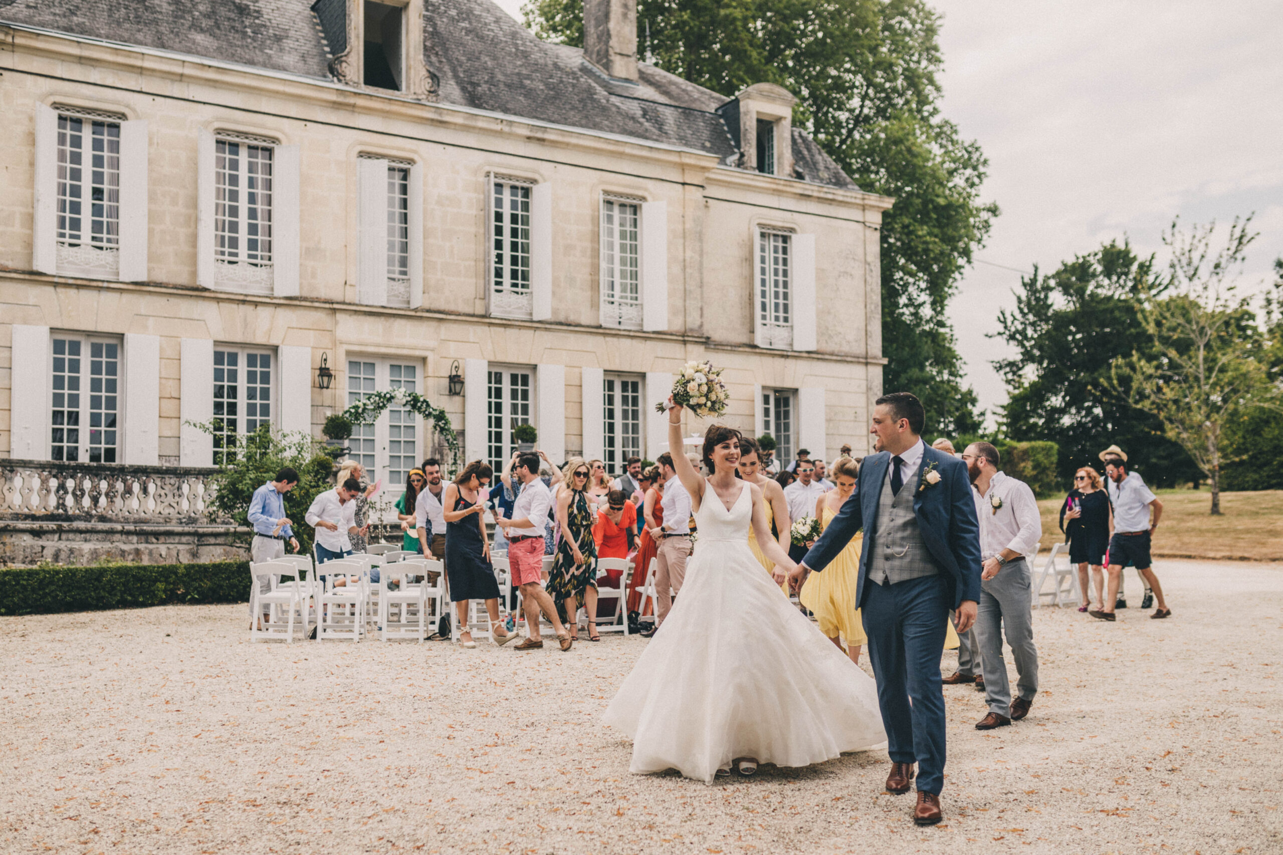 Chateau De Clauzade Wedding Venue - Simply ♥️ Wed